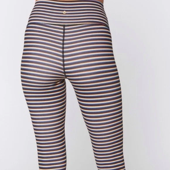 Spiritual Gangster Essential Rainbow Striped High-Waisted Sculpt Leggings XS ** - Picture 3 of 9